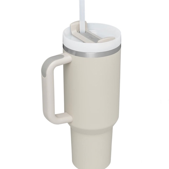 Stanley 40oz Quencher H2.O Flowstate Tumbler (soft matte) - Picture 7 of 13